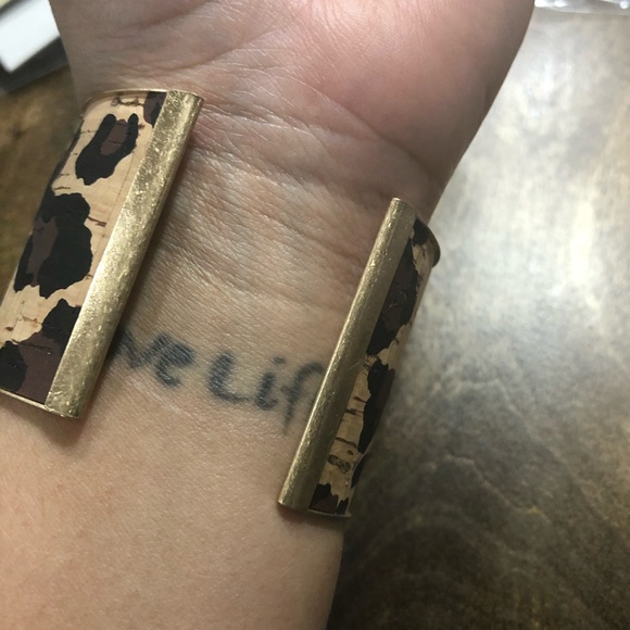 Leopard Cuff Bracelet - Picture 2 of 2